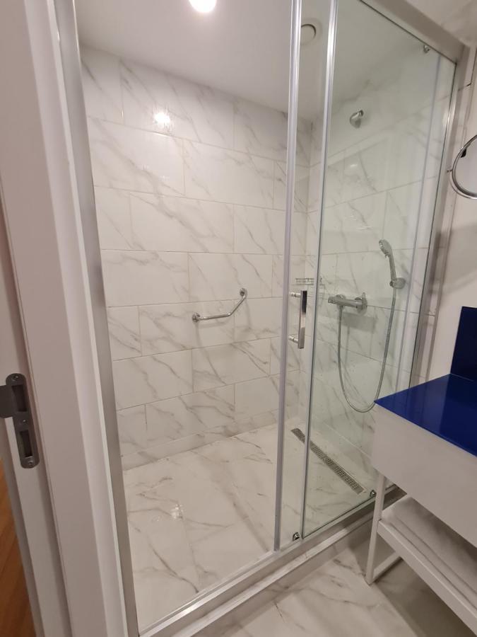 Hotel Orbi City Sea Horizon Батуми Екстериор снимка