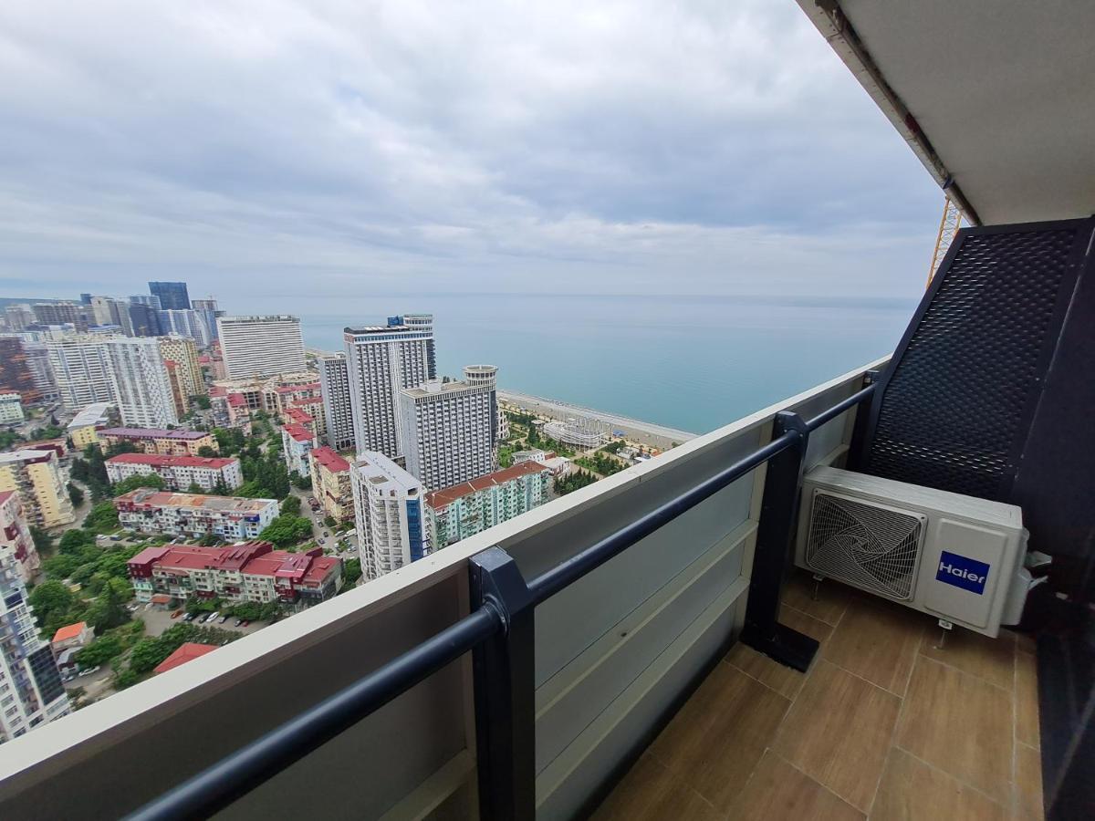 Hotel Orbi City Sea Horizon Батуми Екстериор снимка